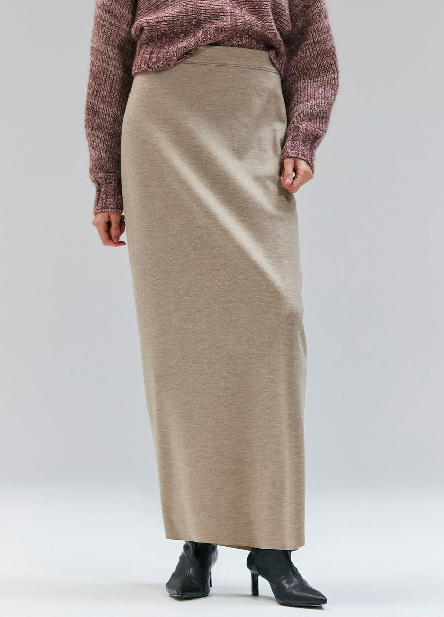 彈性軟質毛料長裙